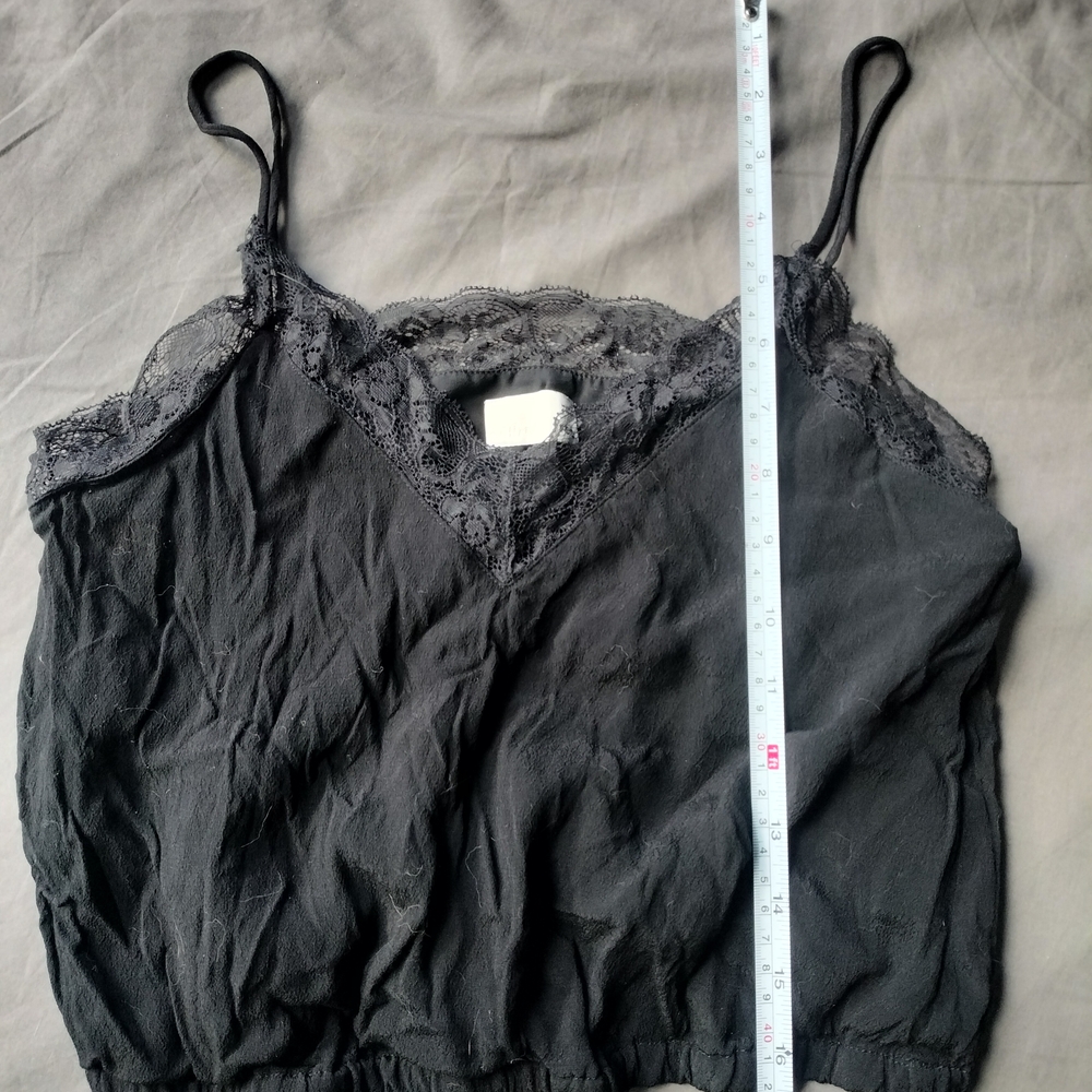 Black Lace Trim Camisole Top - Picture 2 of 6